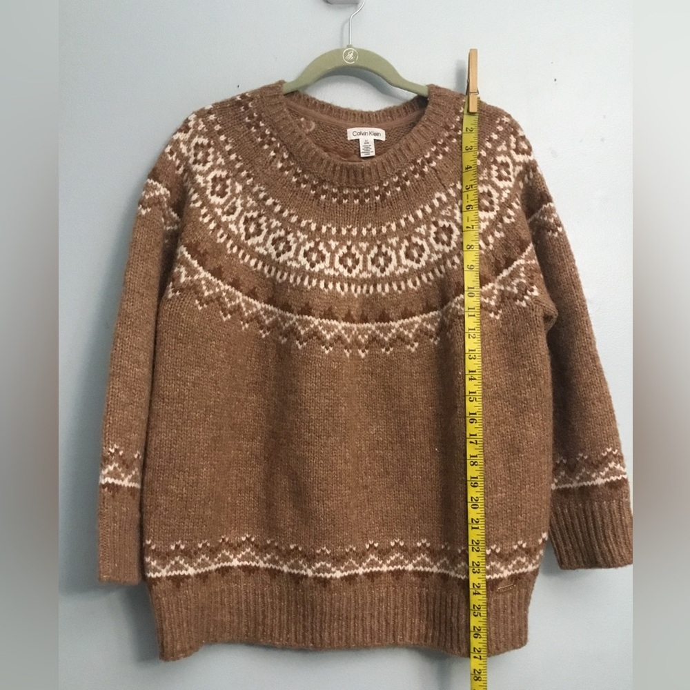 Calvin Klein Tan and Cream Knit Sweater
